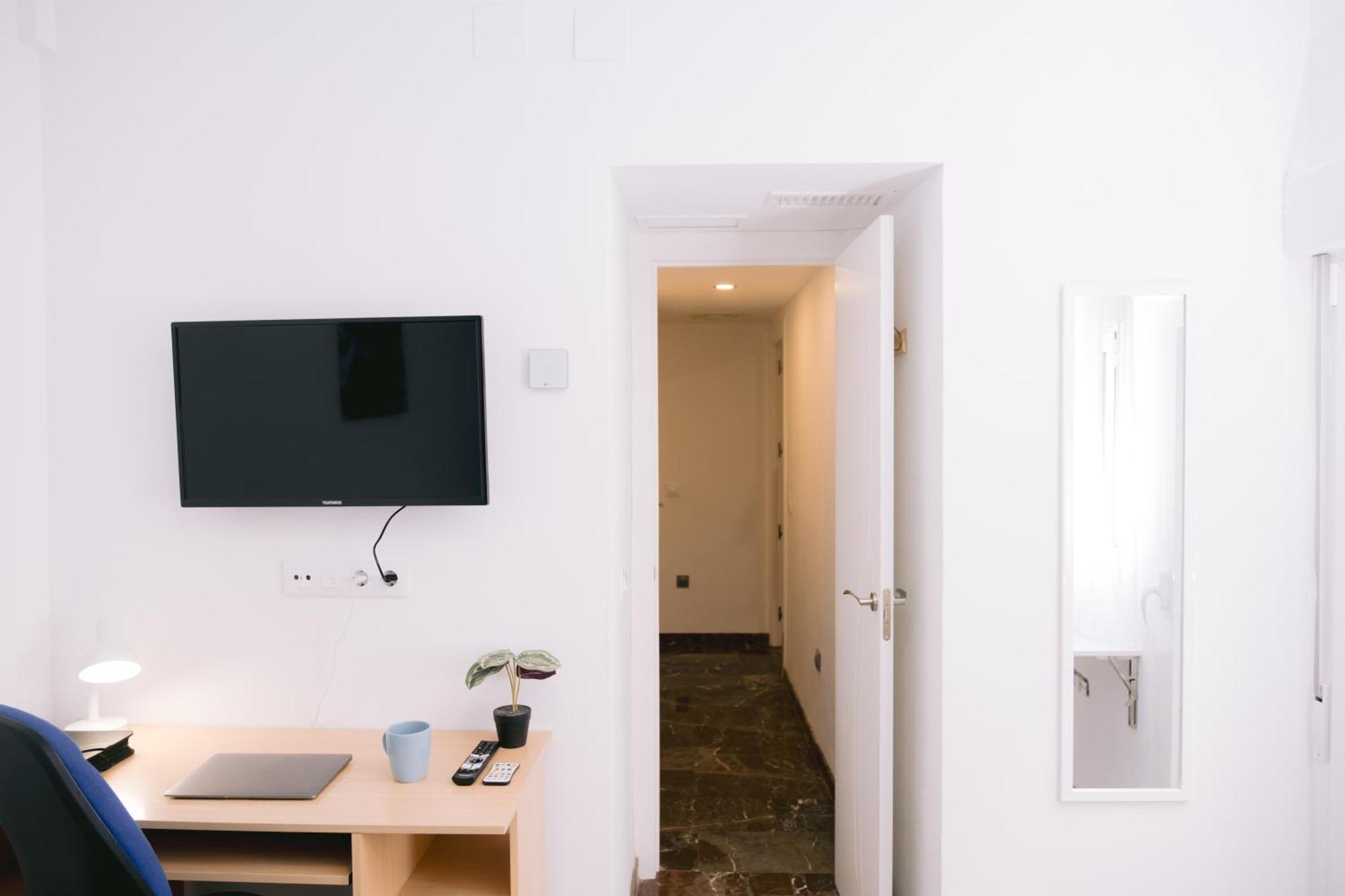 Piso Compartido Delyrent, Reja Hotel Jaén Eksteriør billede