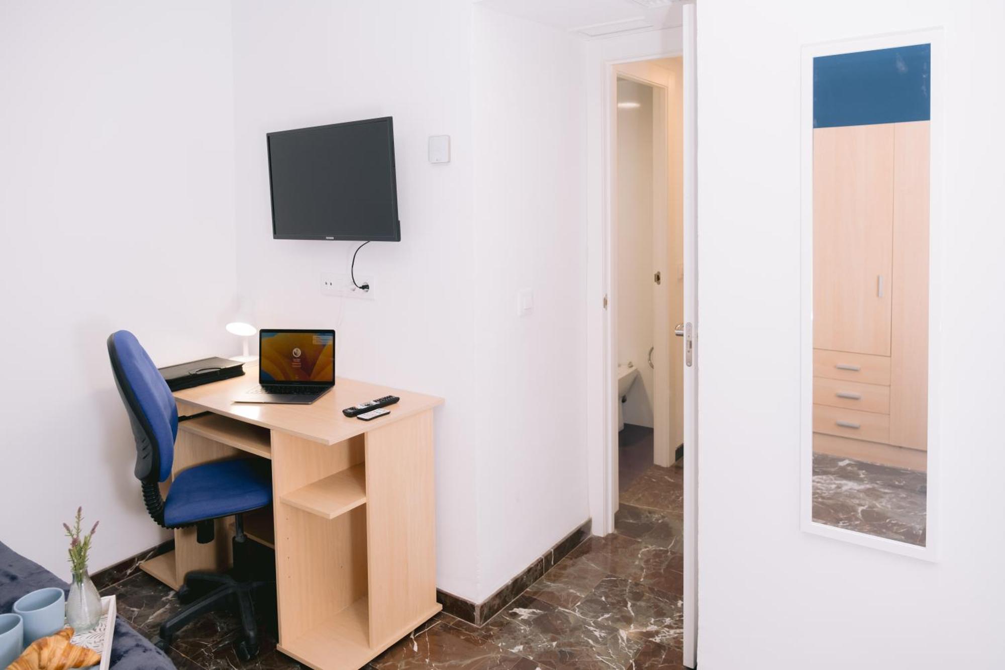Piso Compartido Delyrent, Reja Hotel Jaén Eksteriør billede